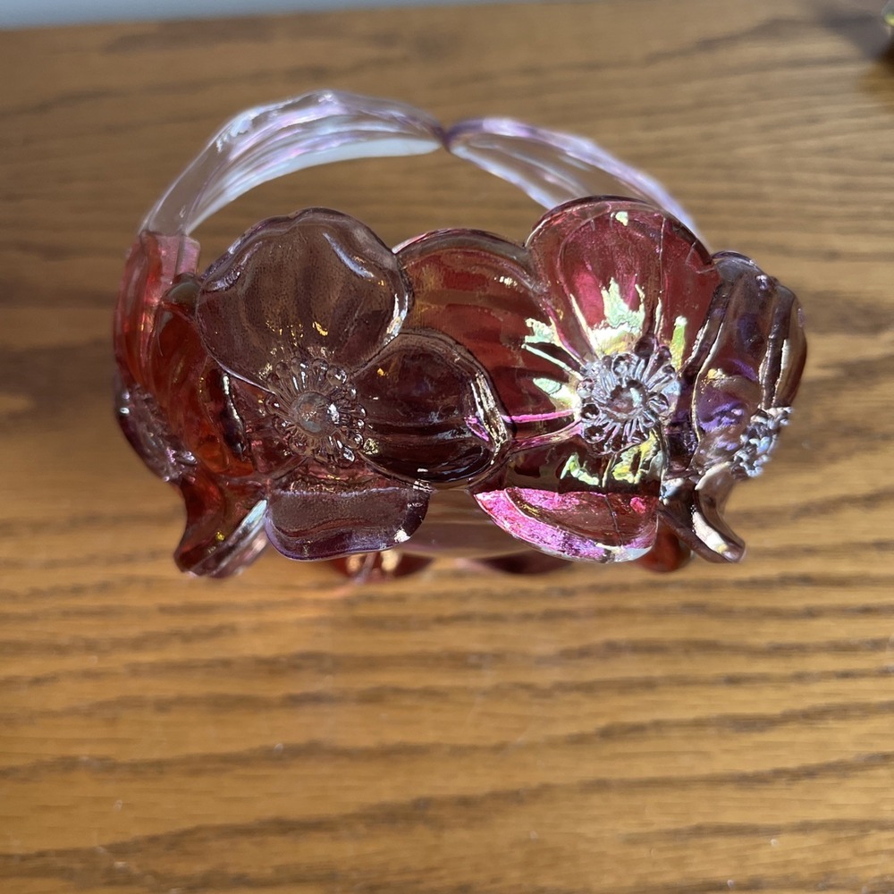 Vintage Westmoreland Dogwood Pansy Purple & Pink Glass Basket, Trinket Dish - Picture 11 of 11
